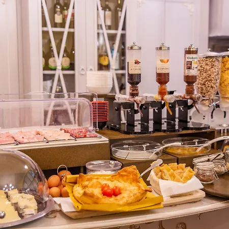 Residenza Maglioni Al Battistero