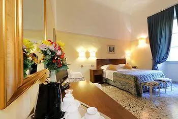 Residenza Maglioni Al Battistero Penzion