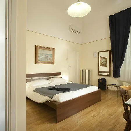 Residenza Maglioni Al Battistero Penzion
